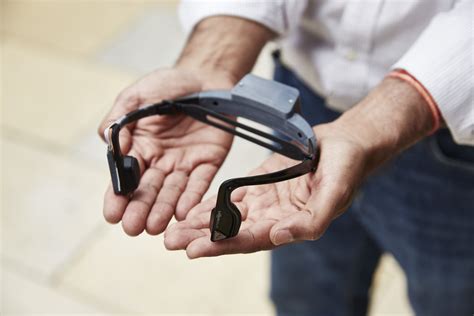 Bluetooth Headset Guides The Visually Impaired Wearable Technology