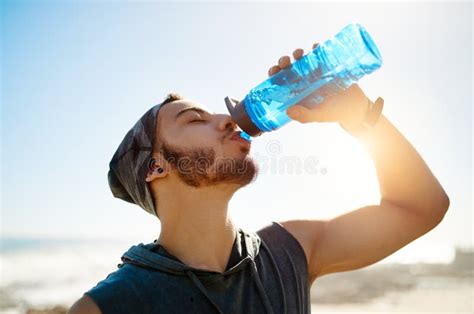 Your Body Cant Perform At Its Best If Youre Not Hydrated A Sporty