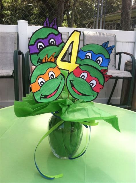 Food ideas, place cards and even tee shirts! 30 Cool Teenage Mutant Ninja Turtles Party Ideas - Shelterness