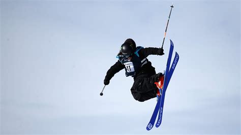 James Woods Briton Wins Ski Slopestyle Gold In New Zealand Bbc Sport