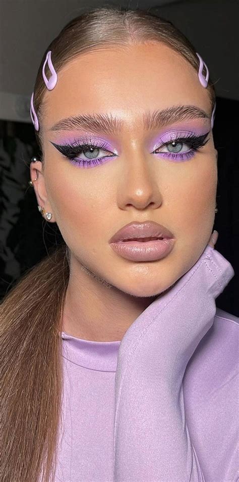 Gorgeous Makeup Trends To Try In Lavender Eye Makeup I Take