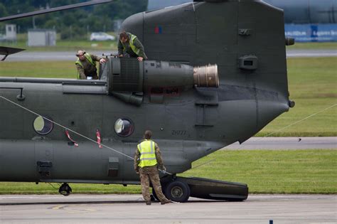 Heres Why Two Huge Raf Chinook Helicopters Were Seen Flying Over