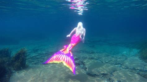 Real Life Mermaid Melissa Photo Gallery Professional Mermaid Porfolio