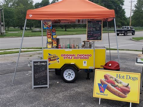 Marks Homemade Hot Dog Cart Delivers Fun And Profit In Retirement