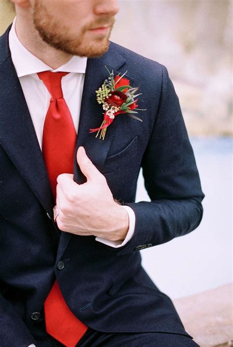 Does The Guy Buy The Corsage And Boutonniere For Prom Buysd