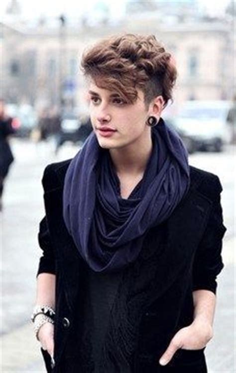 See more ideas about curly hair styles, hair cuts, curly hair men. undercut hairstyle for wavy hair tomboy | tomboy outfits | Pinterest | My hair, Short women's ...