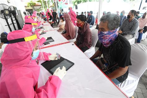 Hasil Rapid Test Massal BIN Di Surabaya Ada 1 815 Orang Reaktif