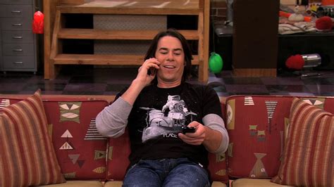 Roy blanton is the son of richard blanton who appeared once in ispace out. Imagem - Icarly-312-ispace-out-sparly-1.jpg | ICarly Wiki ...