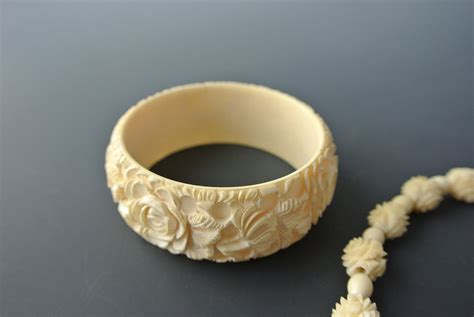 Vintage Real Ivory Jewelry Set Ebth