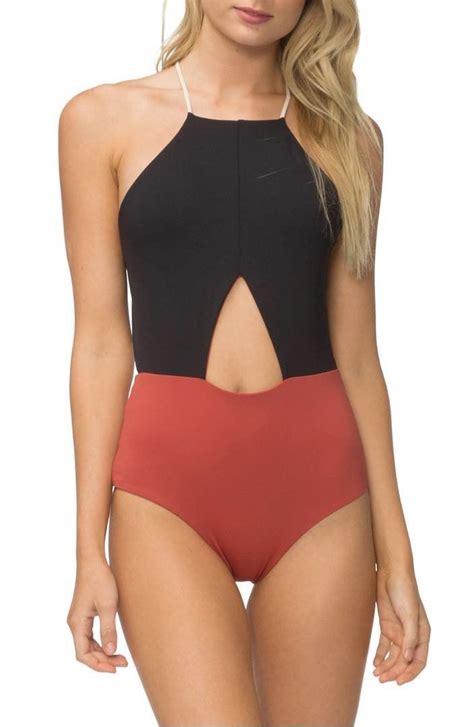 26 One Piece Swimsuits That Are Way Sexier Than Bikinis Huffpost Life