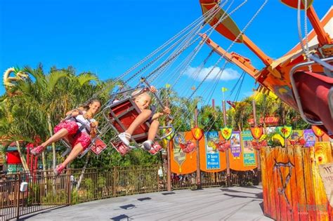 Why Dreamworld Is The Best Theme Park On The Gold Coast