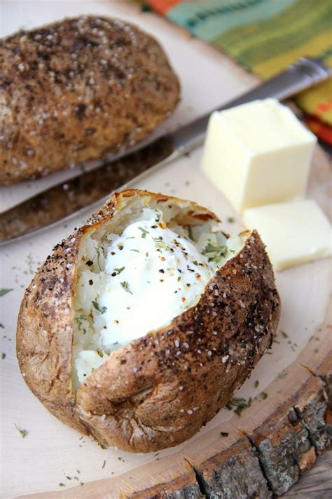 Rub potatoes with olive oil and season with salt, pepper, garlic powder, and parsley. Easy Air Fryer Baked Potatoes - Bitz & Giggles