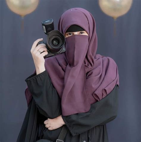 Pin By Alexa June On Elegant Muslimah Fashion Outfits Niqab Fashion Hijabi Girl