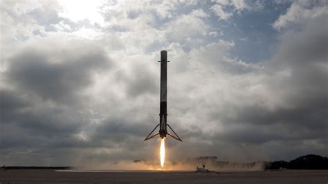 Watch: SpaceX Falcon 9 Rocket Booster Landing Safely After Launch | SOFREP width=