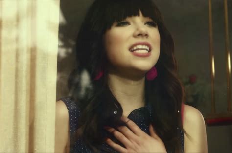 carly rae jepsen jumped to no 1 with call me maybe this week in billboard chart history