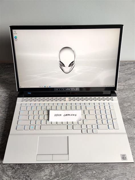 Sold Alienware Area 51m R2 Rtx 2080 Super Intel I9 10900k