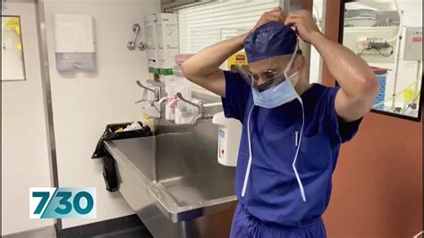 Shortage Of Personal Protective Equipment Threatening Frontline Medical Staff Youtube