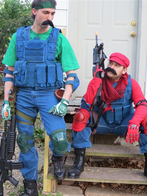 Mario Warfare Mario And Luigi Best Cosplay Nerd Girl Problems