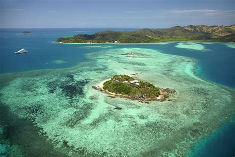 Wadigi Island Mamanuca Islands Fiji Photograph By David Wall Fine