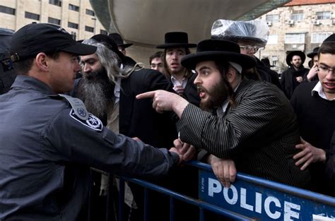 Ultra Orthodox Jews Protest Israeli Draft News Al Jazeera