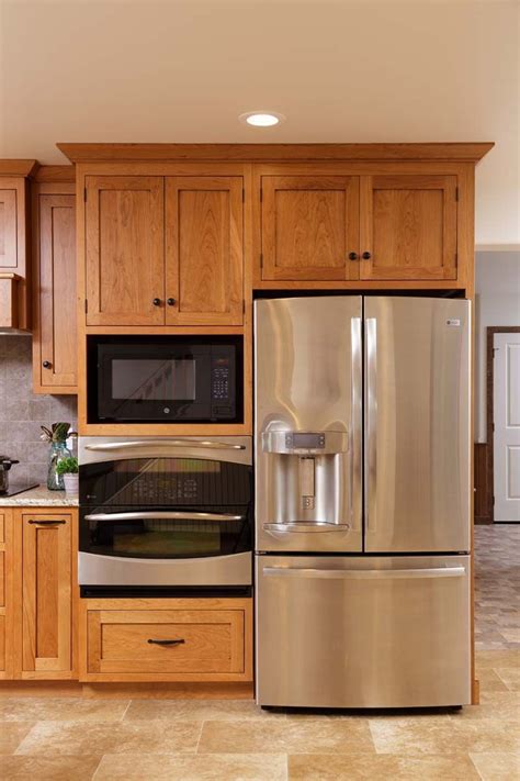 The most versatile culinary tool in the kitchen. A Built In Oven With The Microwave Above | Kitchen ...