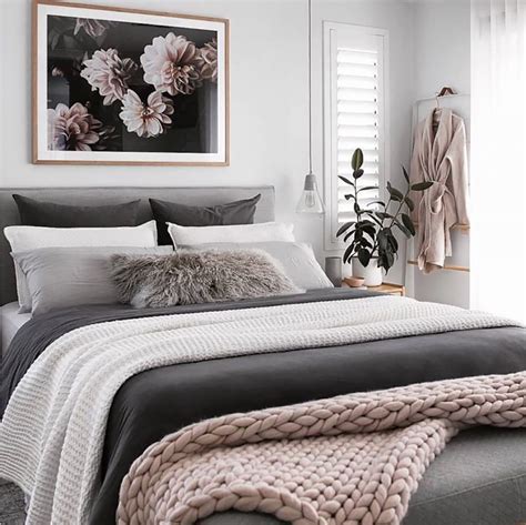 In fact, this ruggedness can make your room look extra manly. Blog Refreshing Color Scheme Ideas for Your Bedroom ...