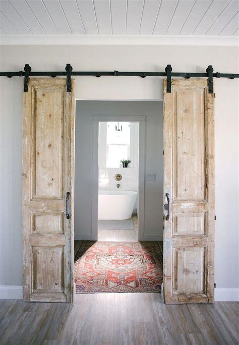 Whether you're looking to increase your curb appeal or escalate your interior, french doors have a huge design impact on any space. Reader Design Dilemma : Bathroom - roomfortuesday.com #cocinasCuadros | Sliding french doors ...