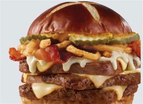 The 1 Unhealthiest Meal To Order At Every Major Fast Food Chain Food