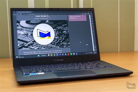 Asus Expertbook B5 Laptop Review • Mezhamedia