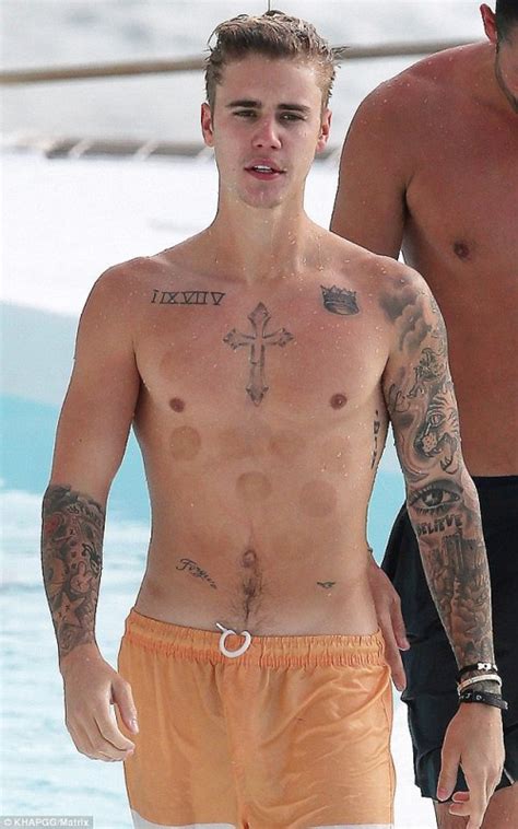 Omg His Butt Uhgain Justin Beiber Shares Photo Of His Bare Bum While On A Camping Trip Omg Blog