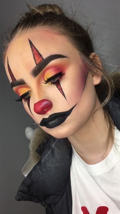 Circus Clown - Halloween Makeup 2017 | Amazing halloween makeup