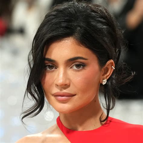 Kylie Jenner Biography Unveiling The Phenomenal Journey Of The