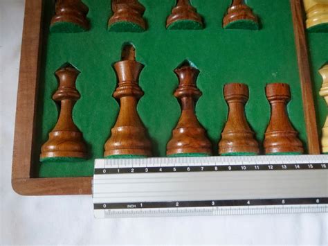 Championship Chess Set With 95mm 375 King Vees Cave