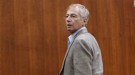 May 17, 2021 · durst was acquitted in 2003 of killing the drifter, morris black, who lived across the hall from him in a rooming house in galveston, texas, where he was hiding from the authorities as a mute woman. Robert Durst of HBO's 'The Jinx' charged with murder - CNN