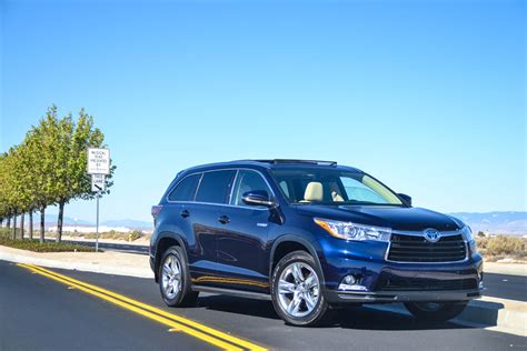 Toyota Highlander Hybrid Limited 2015 Suv Drive