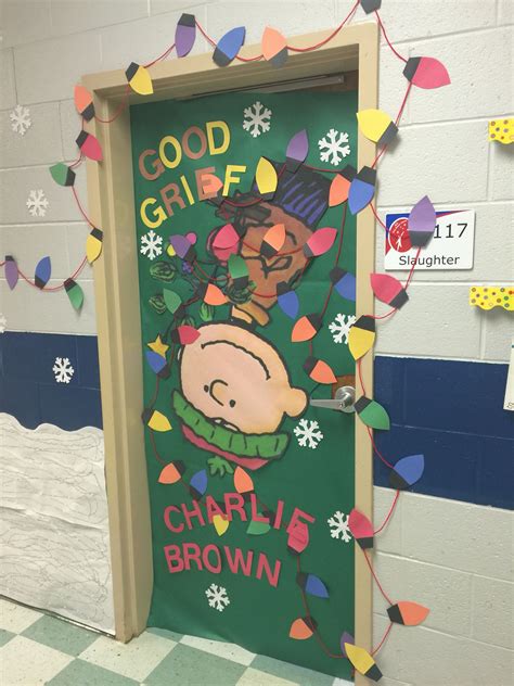 Ships from and sold by it's the great pumpkin, charlie brown by charles m schulz paperback s$13.62. Charlie Brown Christmas | Charlie brown christmas decorations, Door decorating contest, Office ...