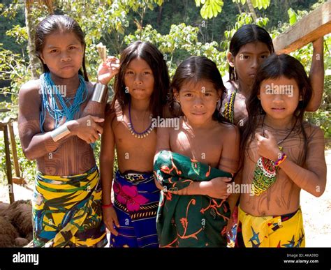 Five Embera Girls Coming Home From The River Embrea Drua Republic