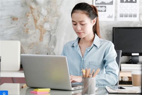 Berikan informasi kontak secara mendetail. Saatnya Perempuan Pekerja Berhenti Percaya 5 Mitos Bekerja Di Kantor Ini Biar Bisa Optimal Bekerja