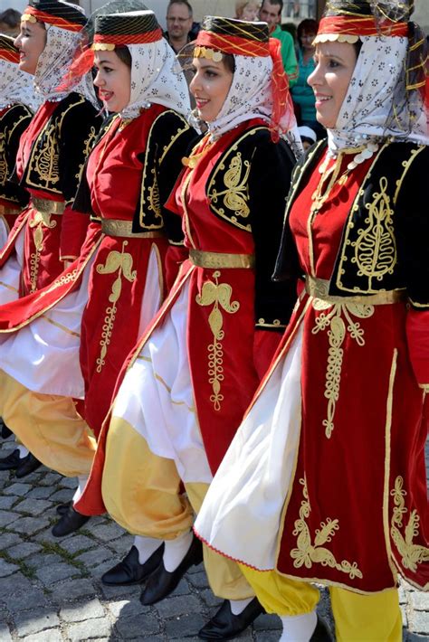 Traditional Turkish Folklore Dance And Costumes Traditional Dance