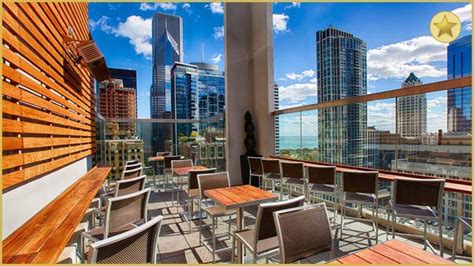 Best Rooftop Bars In Chicago 2018 Complete With All Info
