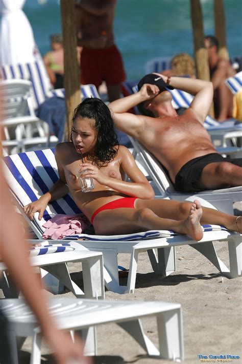 Topless En Las Fotos De La Playa Chicas Desnudas Y Fotos Er Ticas