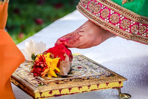 Indian Wedding Ceremony Steps Hindu Celebration In Portugal Indianweddingceremonyportugal