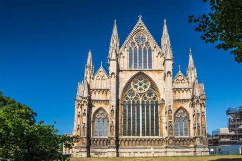 Lincoln Cathedral History Photos And Visiting Information