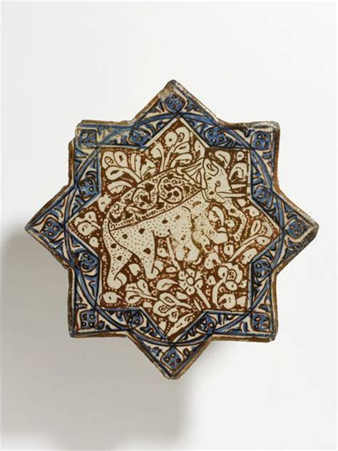 Tile Unknown V A Explore The Collections Ancient Tiles Islamic