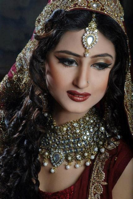 Fashion Freak Sajal Ali Bridal Jewelery Collection 2012 2013
