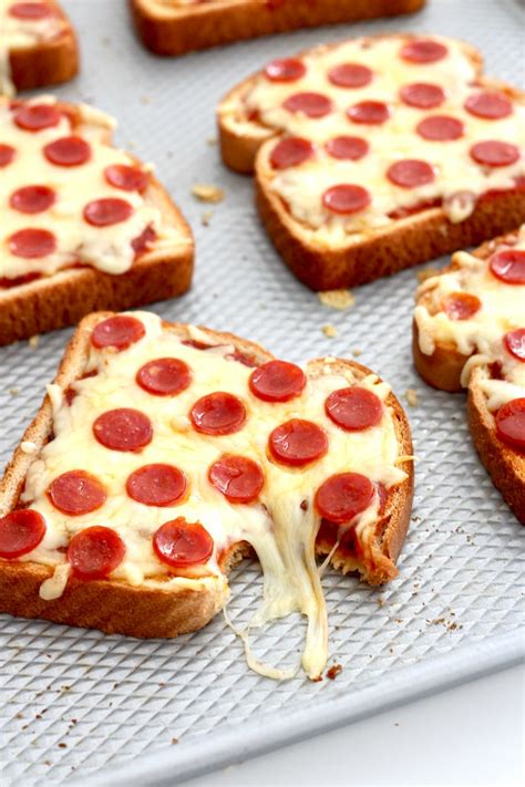 Remove and let cool for 5 minutes before slicing into wedges. Pizza Toast