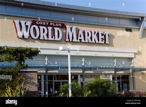 World Market Store Stock Photo Alamy