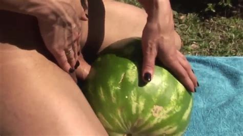 Shemale Fucks A Watermelon Free Hd Videos Hd Porn 91