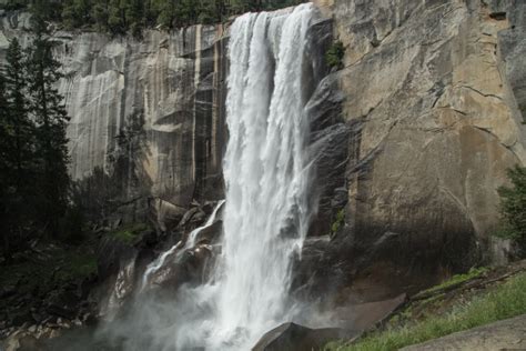 Thisworldexists 5 Reasons To Visit Yosemite National Park
