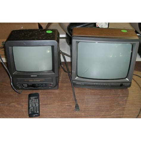 1 Orion Tv W Vcr Attatched1 Crosley Tv